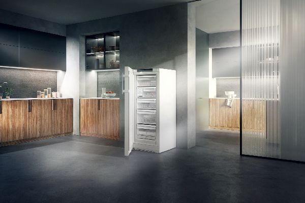 card-standgerate-gefrierschrank